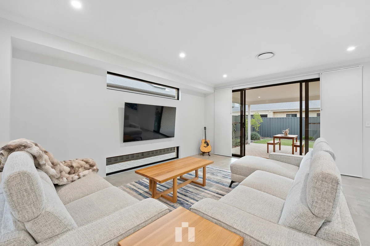 Additional image 10 of 13 Boab Way, Treeby WA 6164