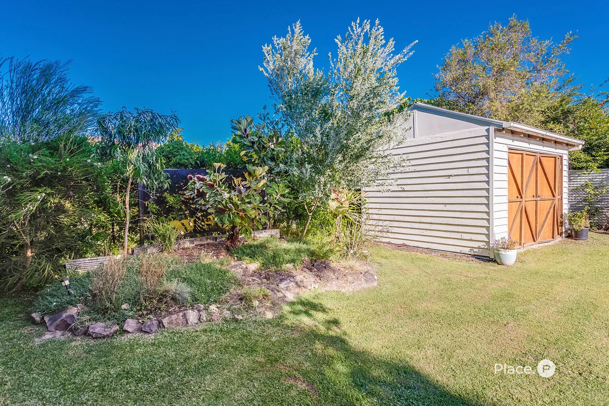 Additional image 16 of 130 Elizabeth Avenue, Clontarf QLD 4019