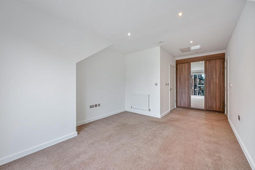 Additional image 12 of 3 bed terraced house for saleReynard Way TW8