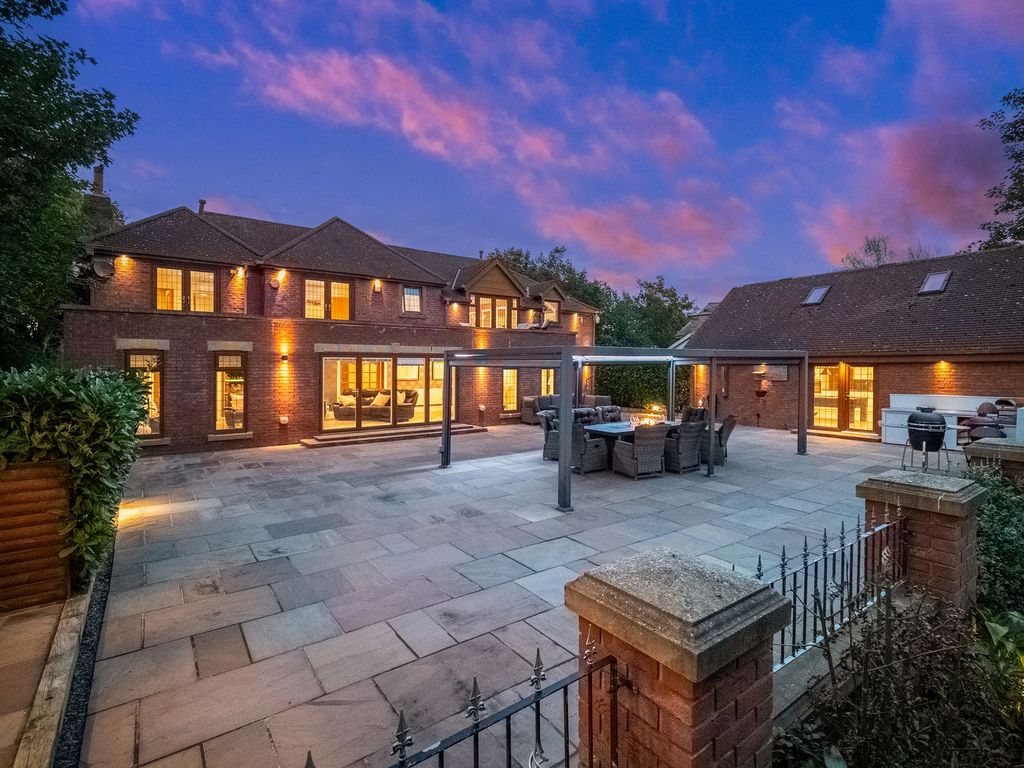 Additional image 19 of 5 bed detached house for saleDivision Lane, Blackpool FY4