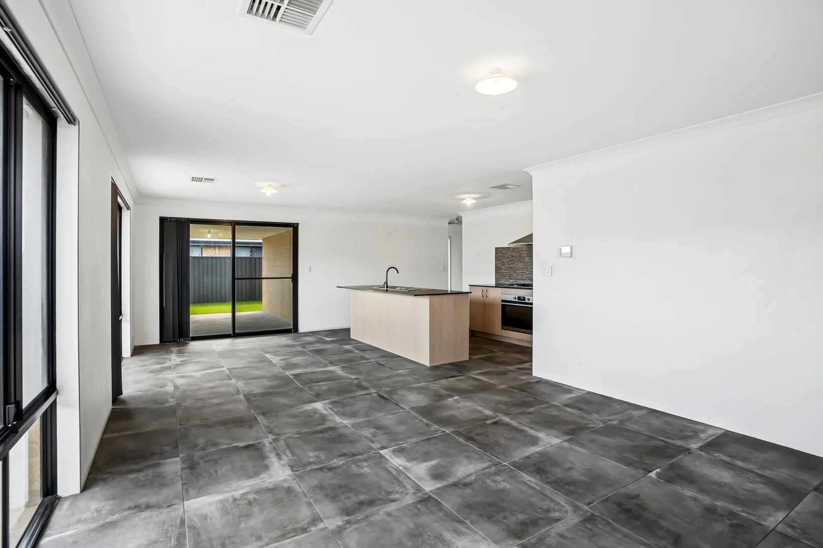 Additional image 7 of 1 Bylong Street, Wellard WA 6170