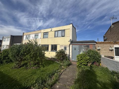 Glovers Croft, Birmingham B37