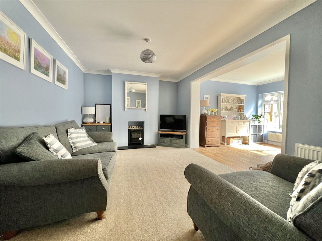 Additional image 7 of 5 bed semi-detached house for saleFishers Close, Blandford Forum, Dorset DT11