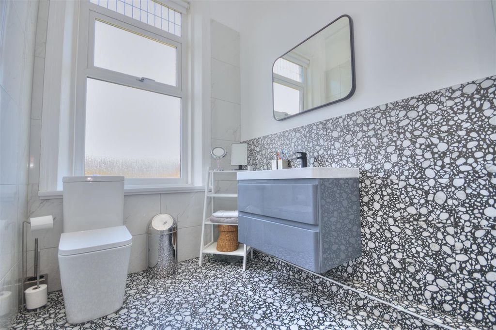 Additional image 21 of 8 bed semi-detached house for saleMerrilocks Road, Blundellsands L23