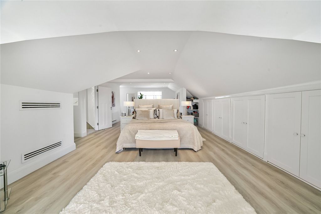Additional image 22 of 6 bed detached house for saleSouth Walk, Middleton-On-Sea, West Sussex PO22