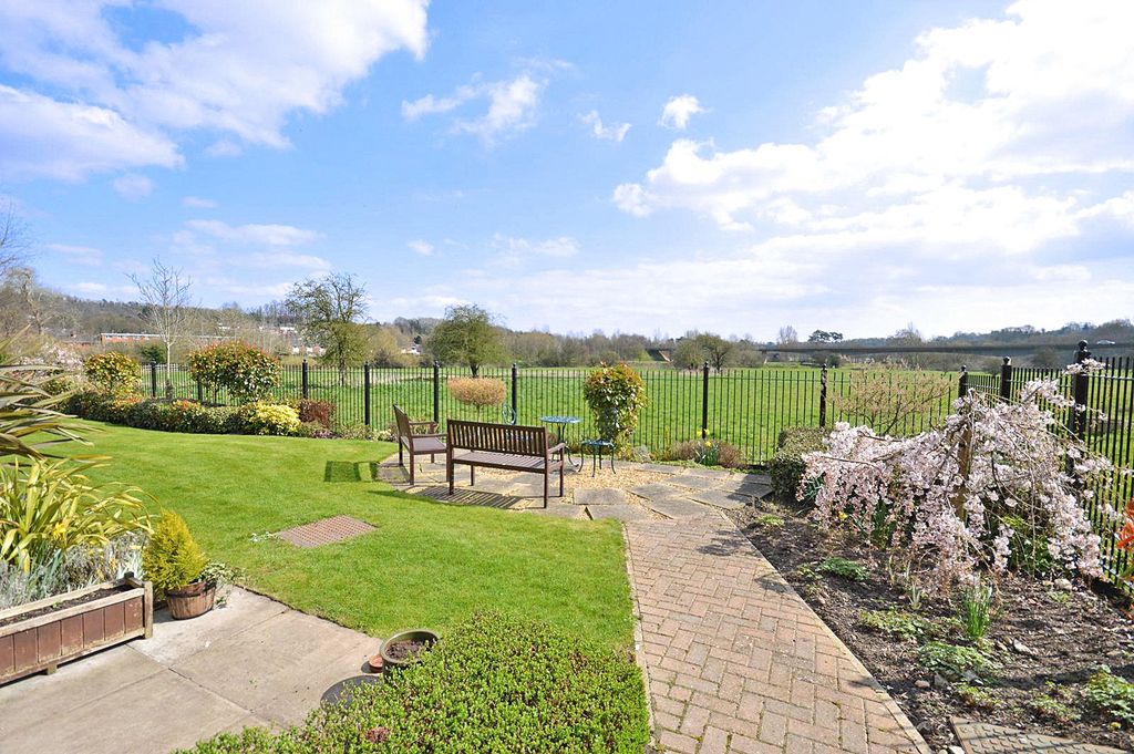 Additional image 10 of 1 bed flat for saleFarthings Court, Bridgnorth WV16