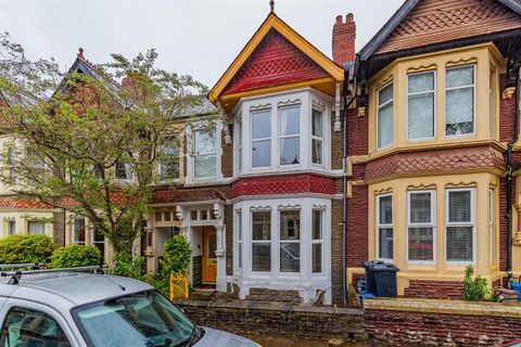 Kelvin Road, Roath Park, Cardiff CF23