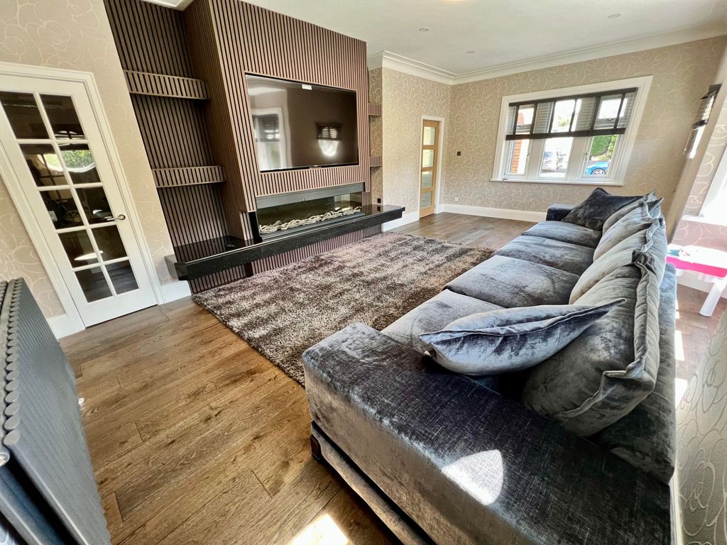 Additional image 8 of 5 bed detached house for saleParkway, Stanley Park FY3