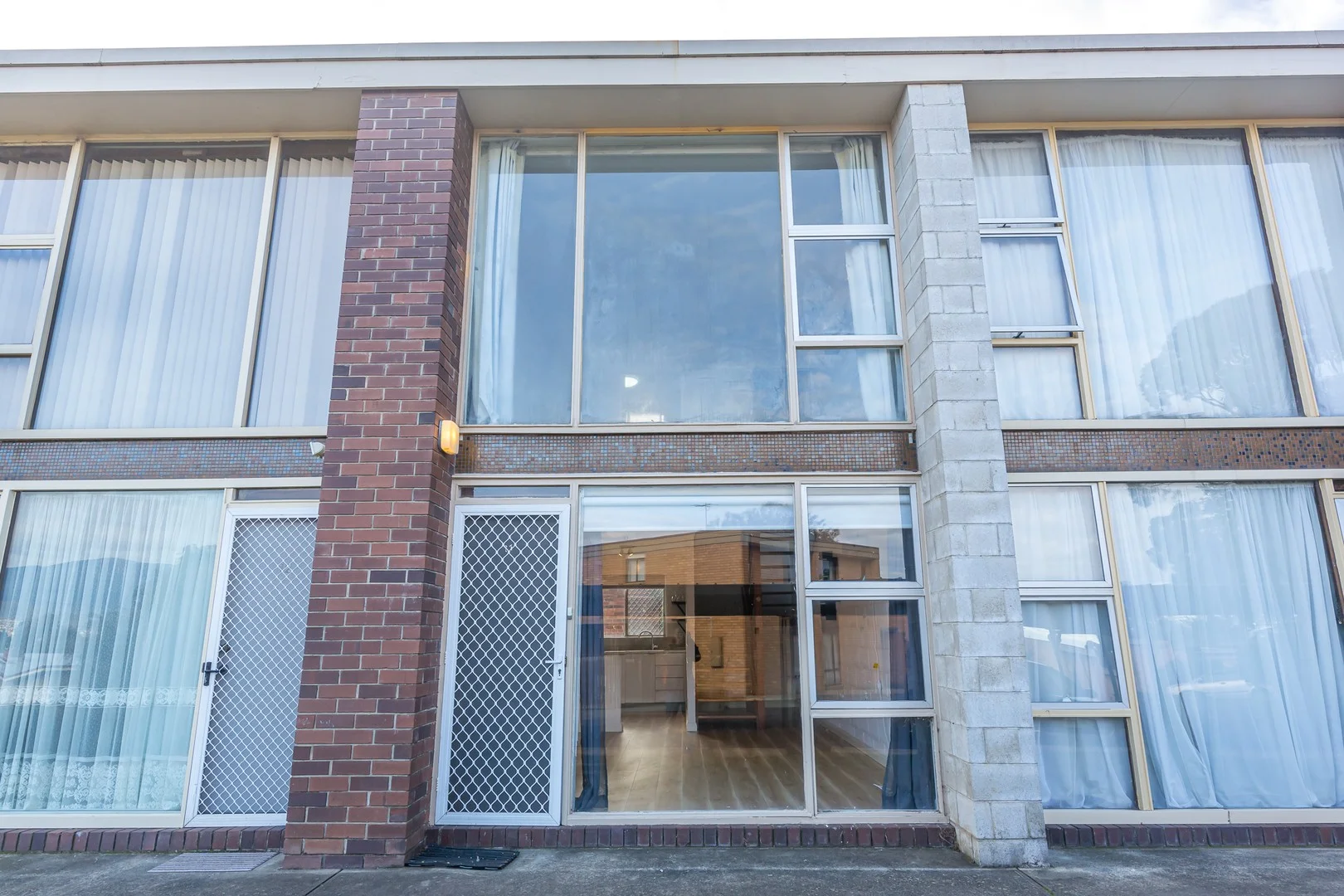 11/3 Clifford Court, Howrah TAS 7018