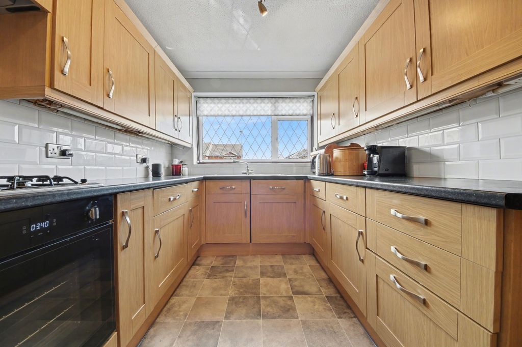 Additional image 3 of 3 bed detached house for saleMiddle Road, Sholing SO19