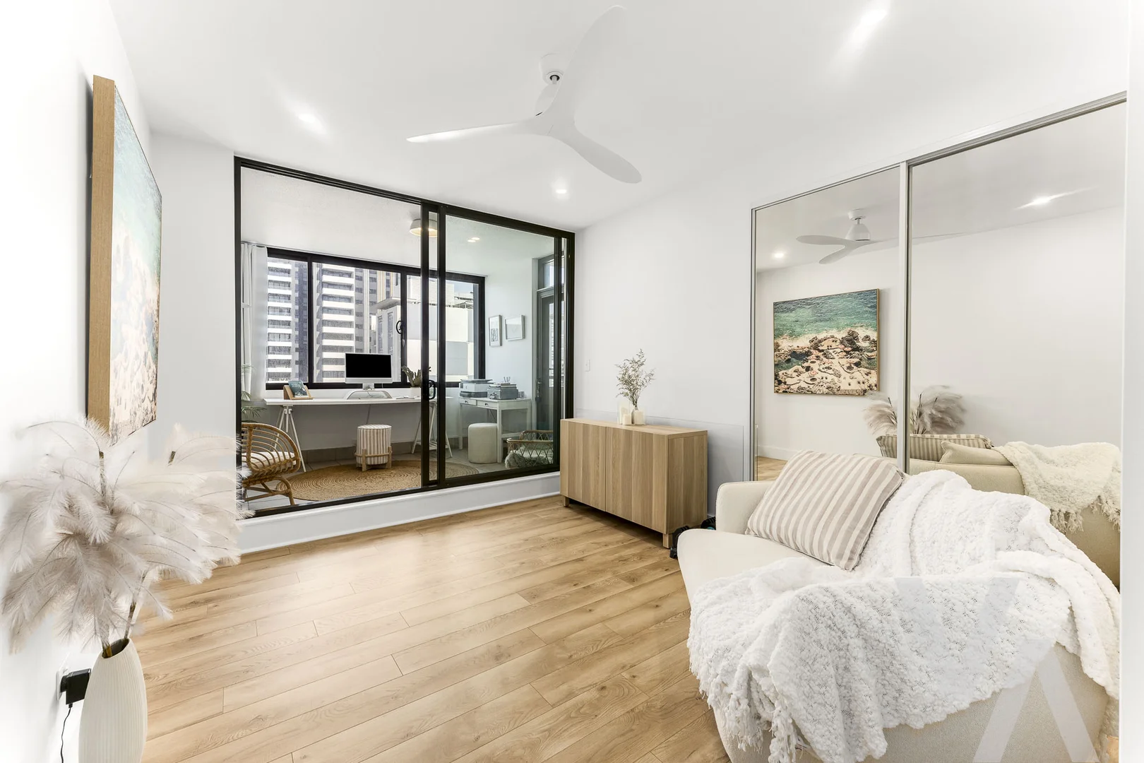 Additional image 11 of 704/328 King Street, Newcastle NSW 2300