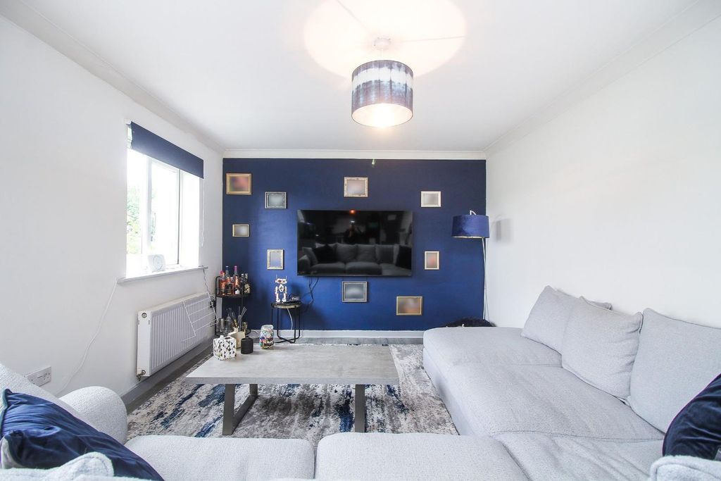 Additional image 3 of 2 bed flat for saleUltor Court, Blyth NE24