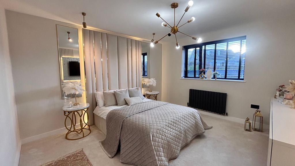 Additional image 17 of 9 bed detached house for saleSnape Drive, Bradford BD7