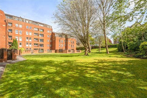 Alma Court, Clifton, Bristol BS8