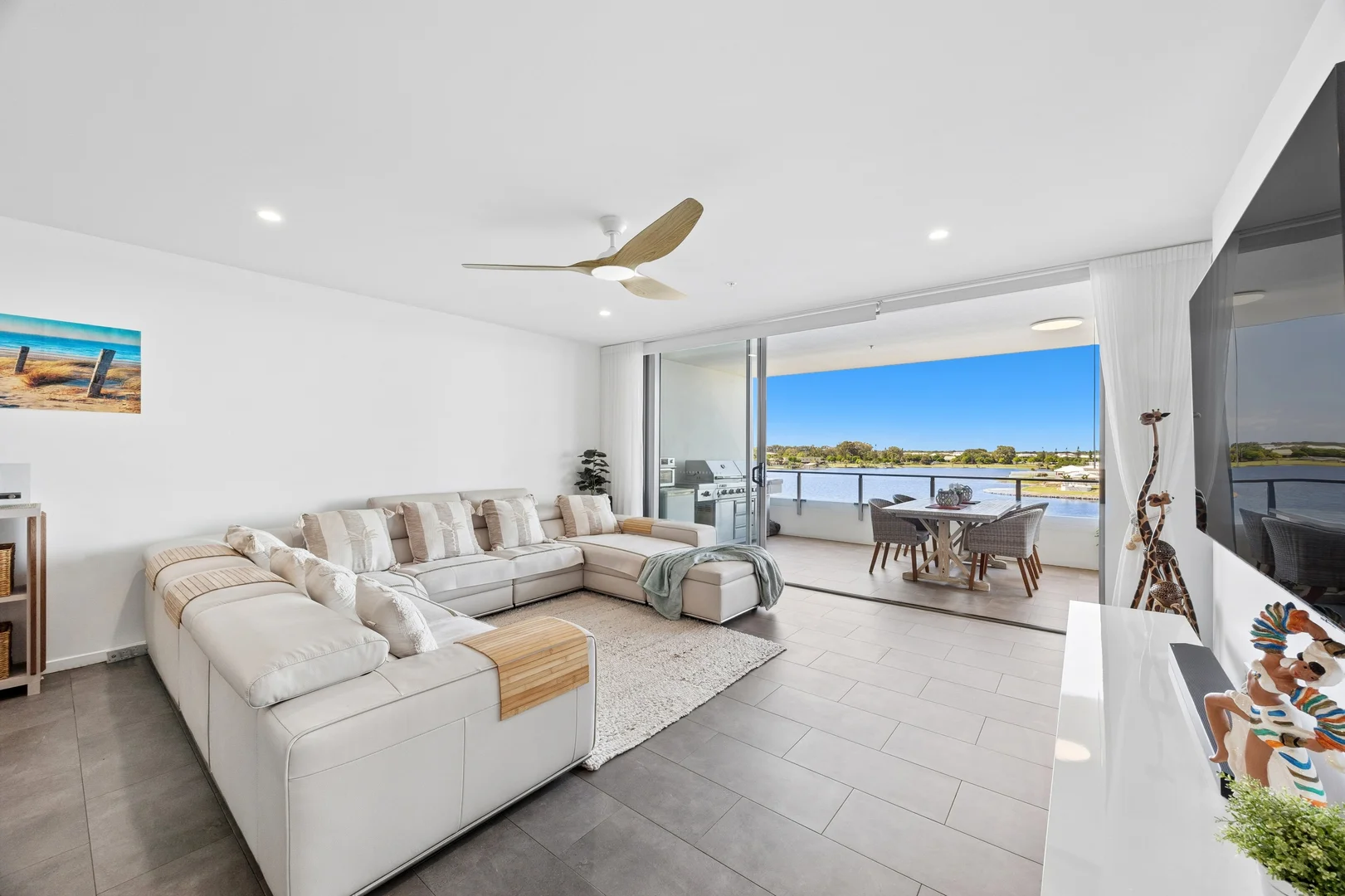 Additional image 5 of 412/1 Waterside Retreat, Birtinya QLD 4575