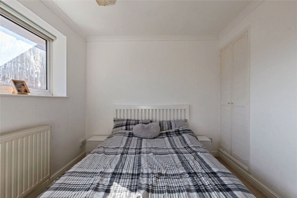 Additional image 12 of 3 bed semi-detached house for saleAllens Gate, Brackley, Northamptonshire NN13