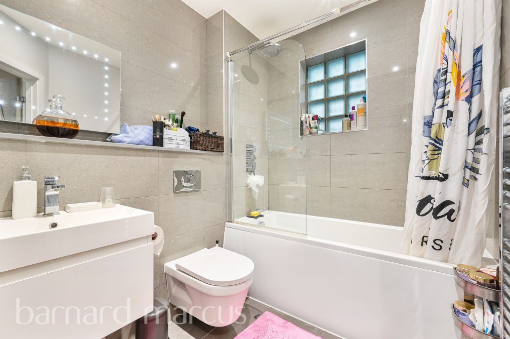 Additional image 8 of 2 bed flat for saleHenderson Road, Croydon CR0