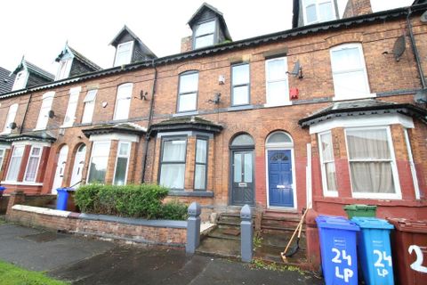 Longford Place, Victoria Park, Manchester M14
