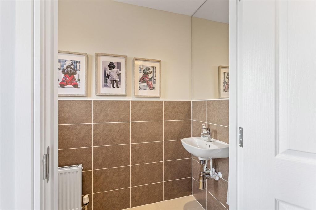 Additional image 15 of 3 bed semi-detached house for saleEast Cults Court, Whitburn EH47
