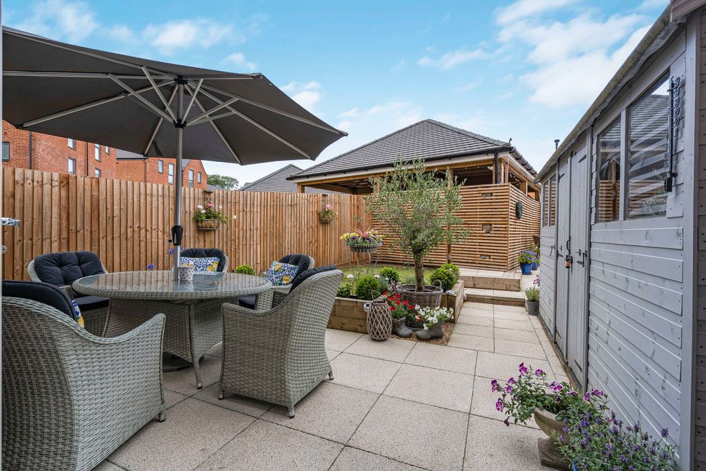 Additional image 28 of 4 bed link detached house for saleMulberry Walk, Bordon GU35