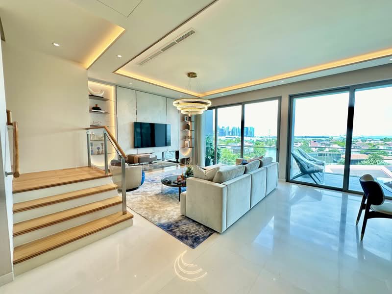 9 Ocean Way photo 3