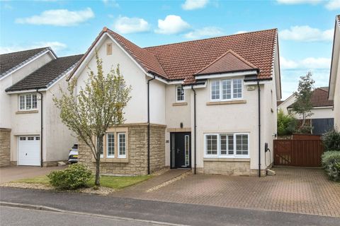Wakefield Avenue, Lindsayfield, East Kilbride, South Lanarkshire G75
