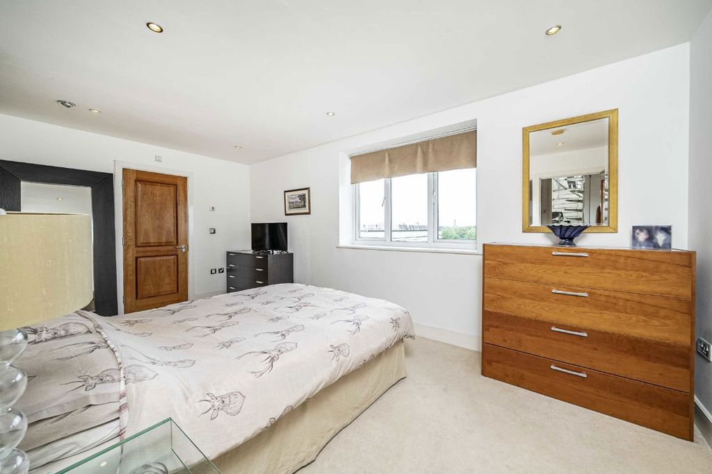 Additional image 6 of 3 bed flat for saleStrand Drive, Kew TW9
