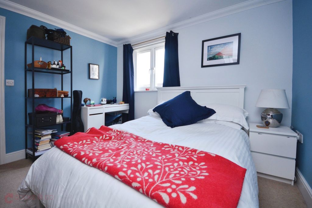 Additional image 18 of 3 bed flat for sale72 Dumpton Park Drive, Broadstairs, Kent CT10