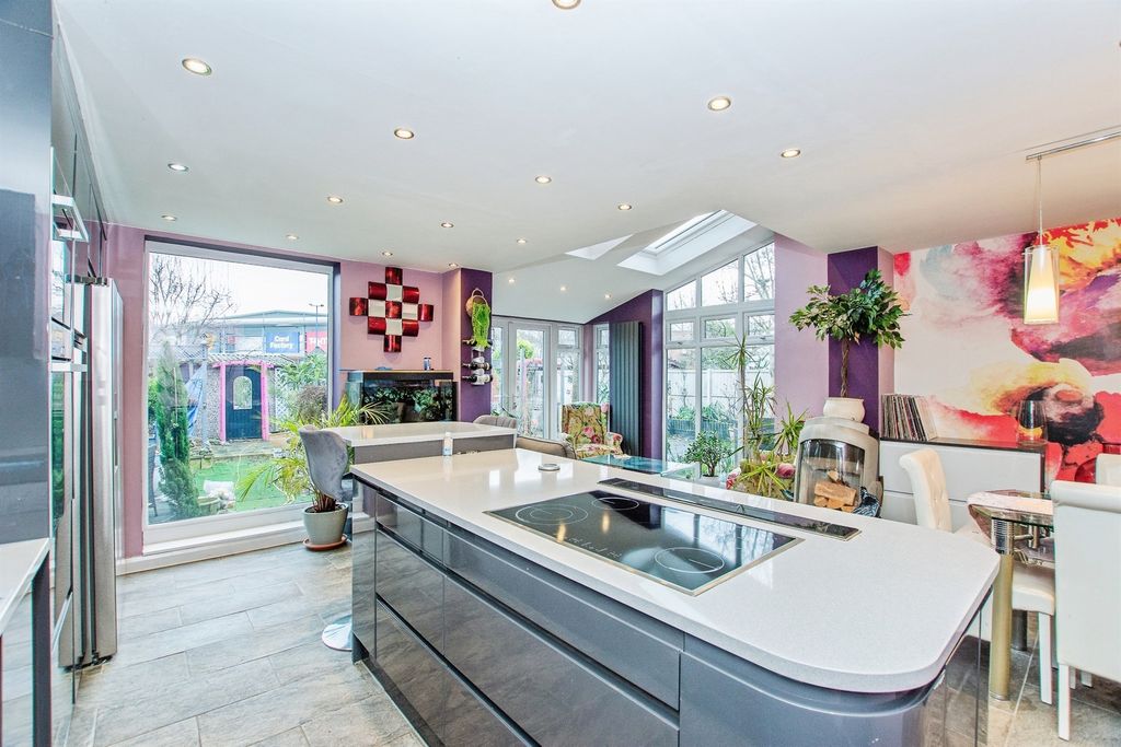 Additional image 5 of 4 bed detached house for saleTawney Street, Boston PE21