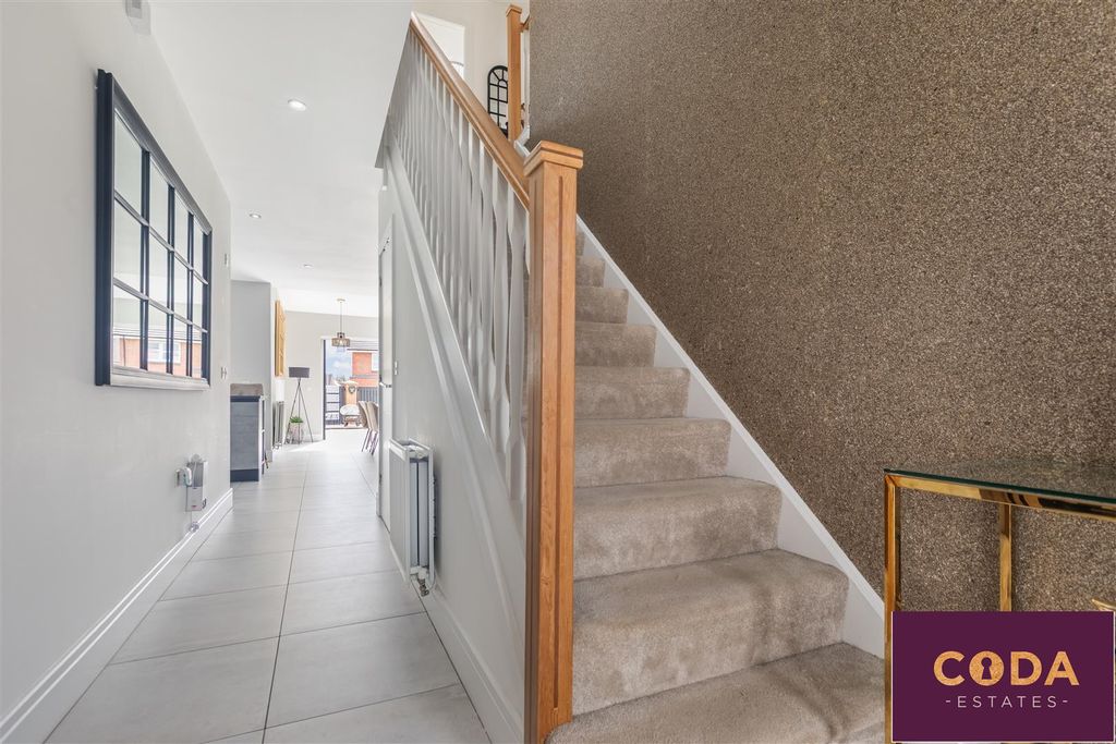 Additional image 9 of 5 bed detached house for saleNairn Drive, Bishopton PA7