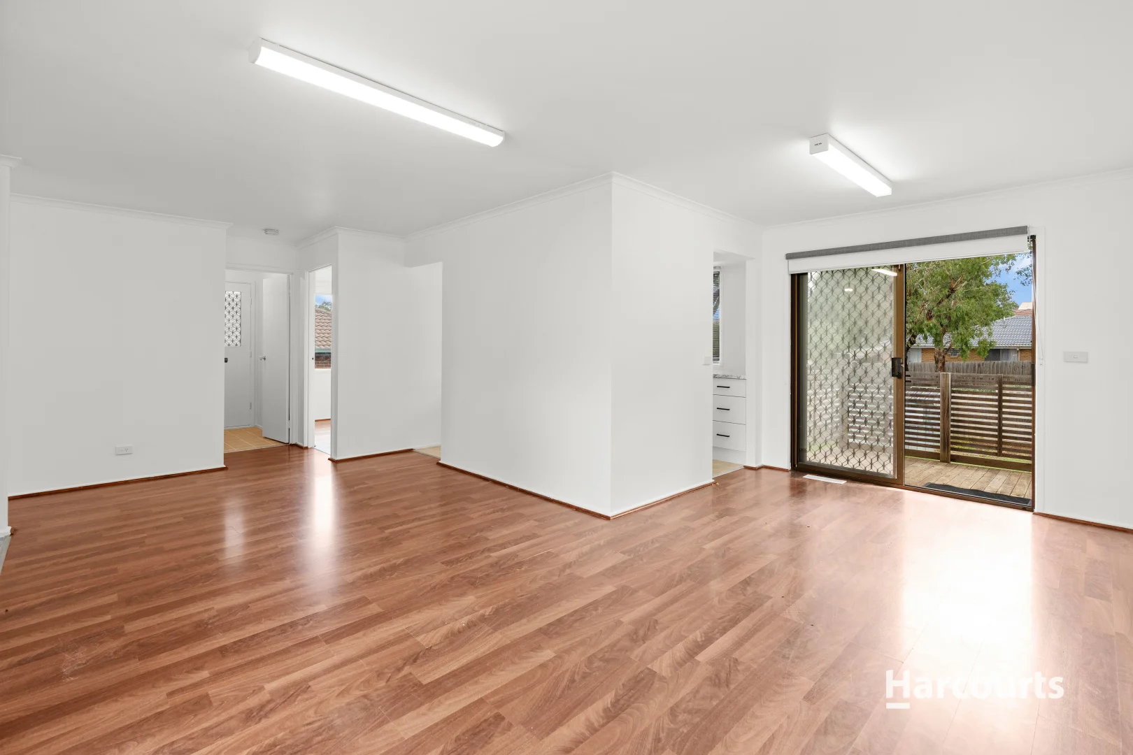 17 Aster Close, Meadow Heights VIC 3048 photo 2