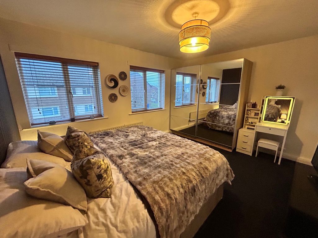 Additional image 4 of 2 bed flat for saleSeafield Road, Blyth NE24