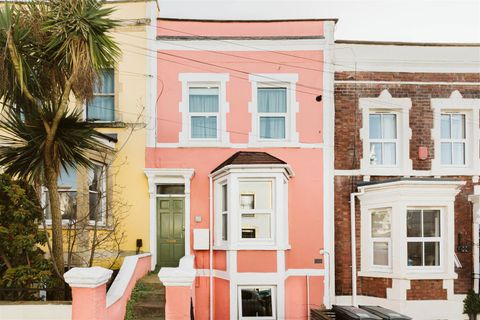 Stevens Crescent, Totterdown, Bristol BS3
