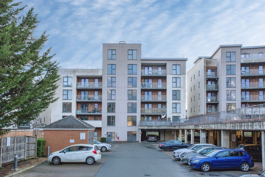 Additional image 27 of 2 bed flat for saleManor Way, Borehamwood WD6