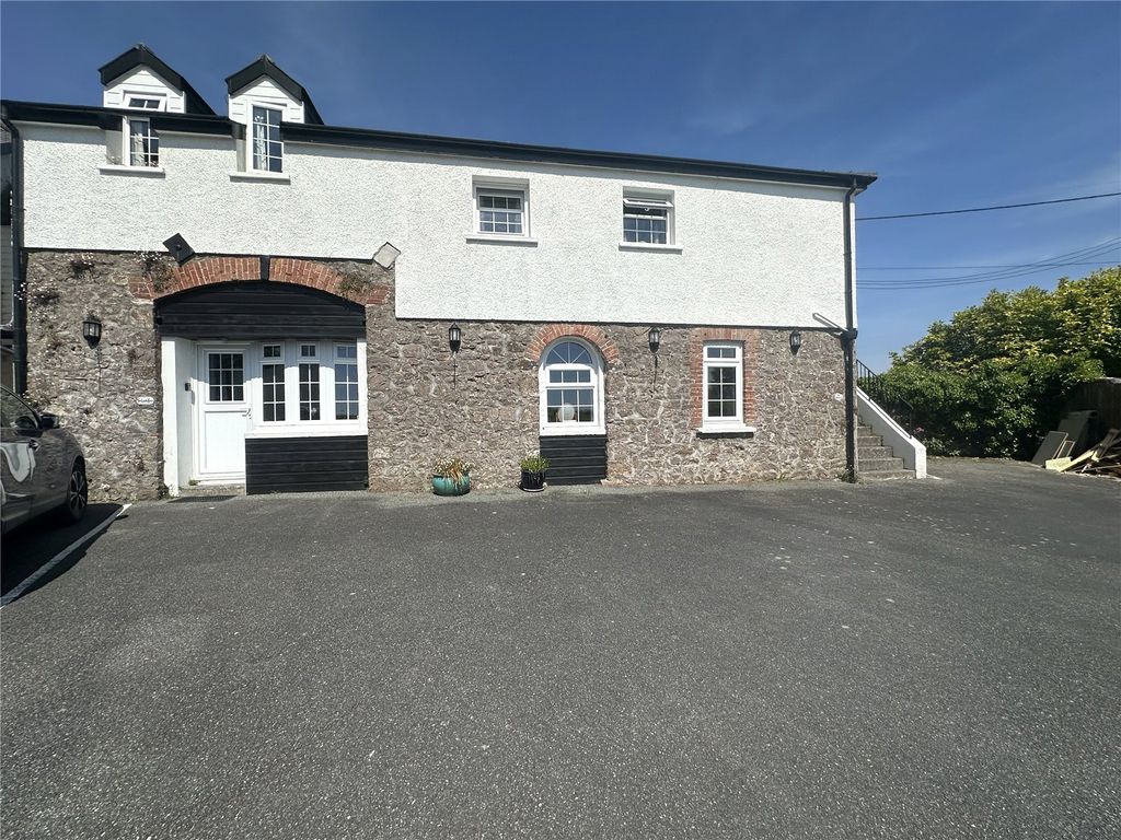 Additional image 2 of 2 bed flat for saleThe Granary - The Vicarage, Penally, Tenby, Pembrokeshire SA70