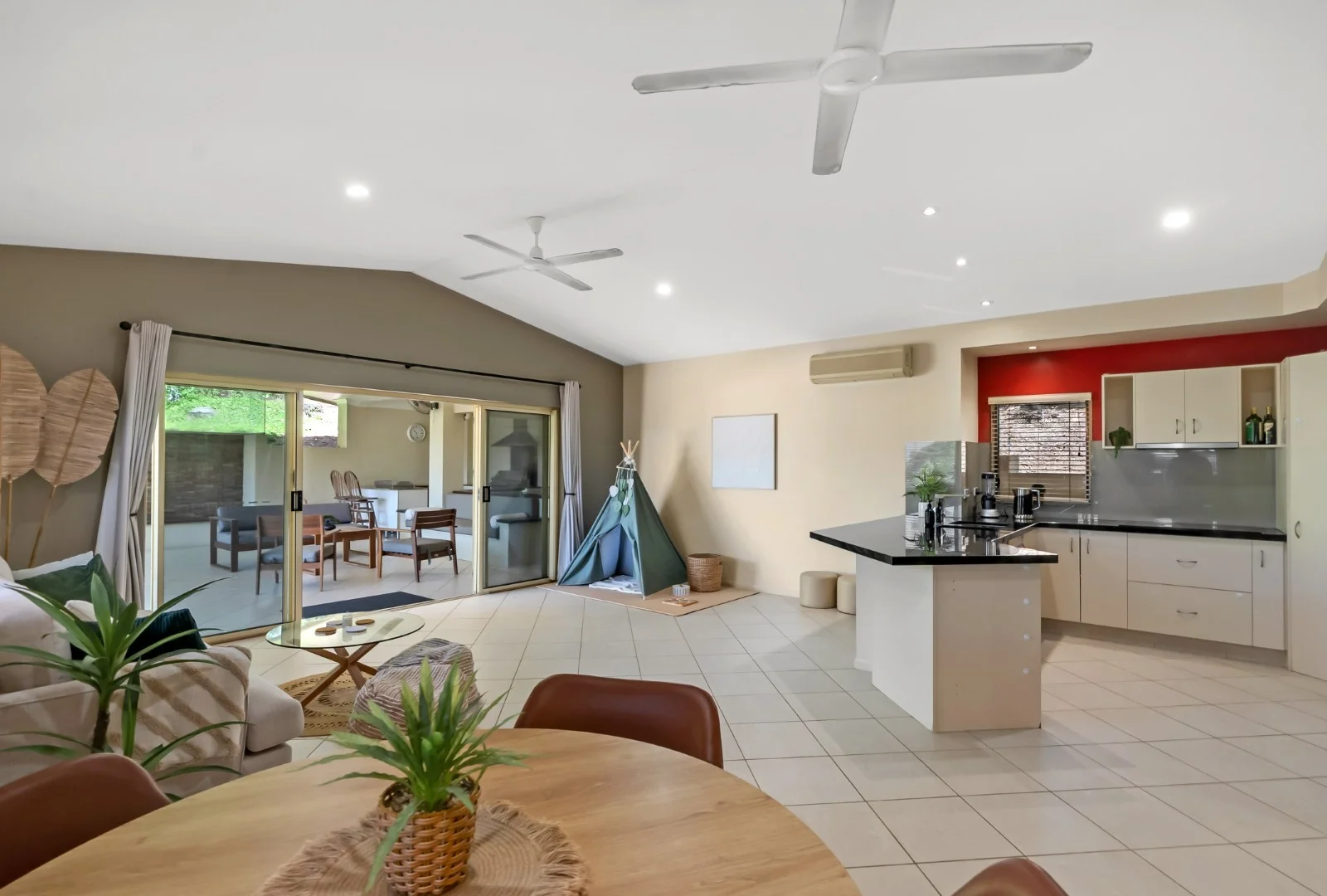 Additional image 2 of 17 West Parkridge Drive, Brinsmead QLD 4870