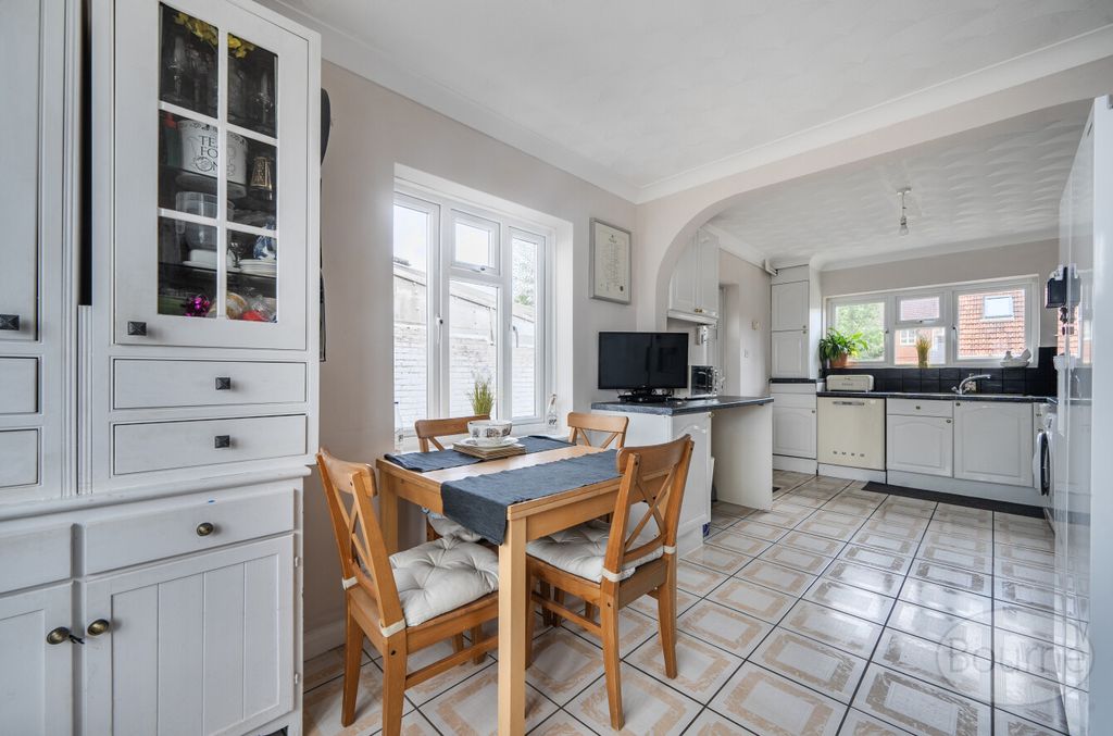 Additional image 6 of 3 bed detached house for saleHeathcote Road, Bordon, Hampshire GU35