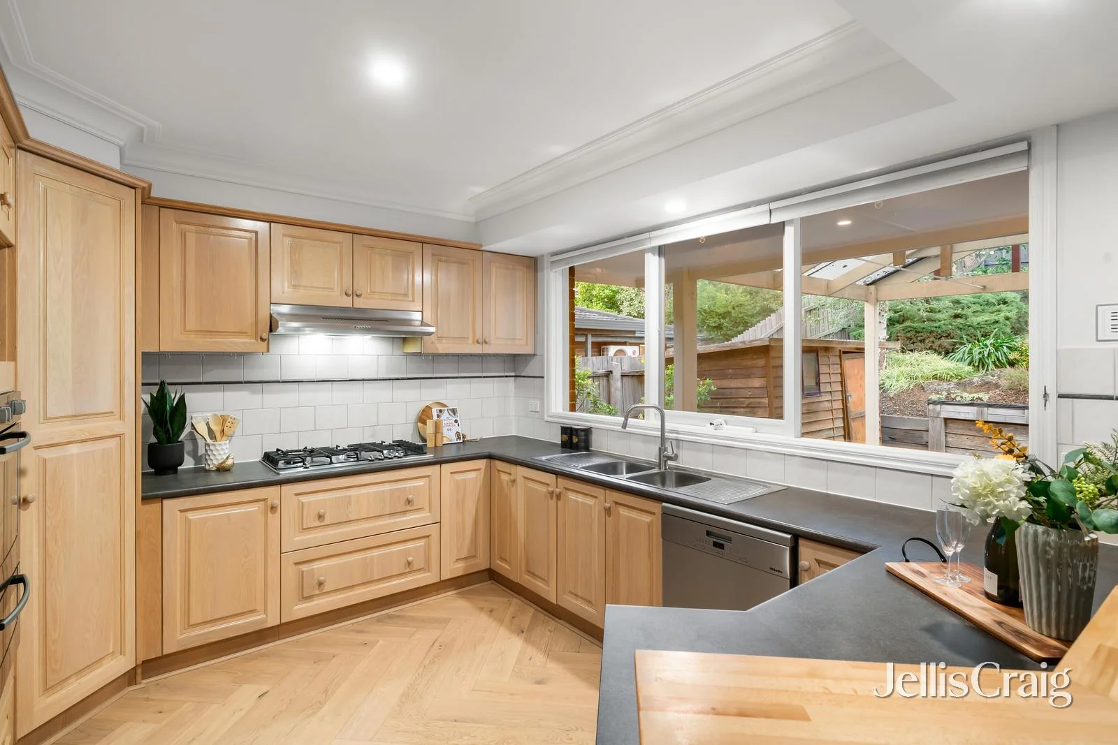 Additional image 6 of 24 Kimberley Way, Bulleen VIC 3105