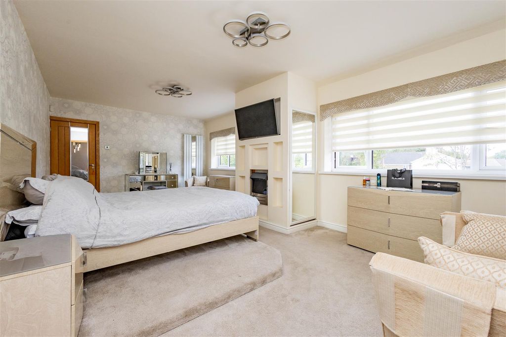 Additional image 16 of 3 bed detached house for saleVicarage Lane, Blackpool FY4