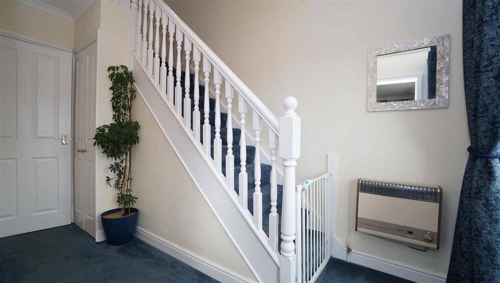 Additional image 7 of 3 bed semi-detached house for saleGrove House Crescent, Bolton Outlanes, Bradford BD2