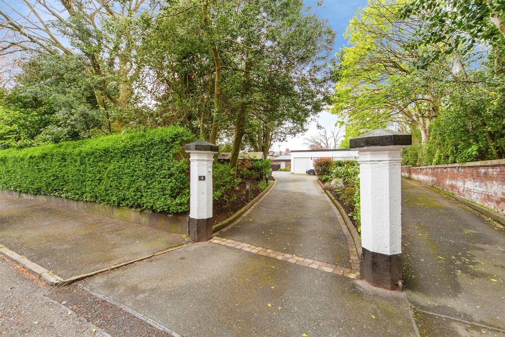Additional image 24 of 4 bed maisonette for saleFulwood Park, Liverpool L17