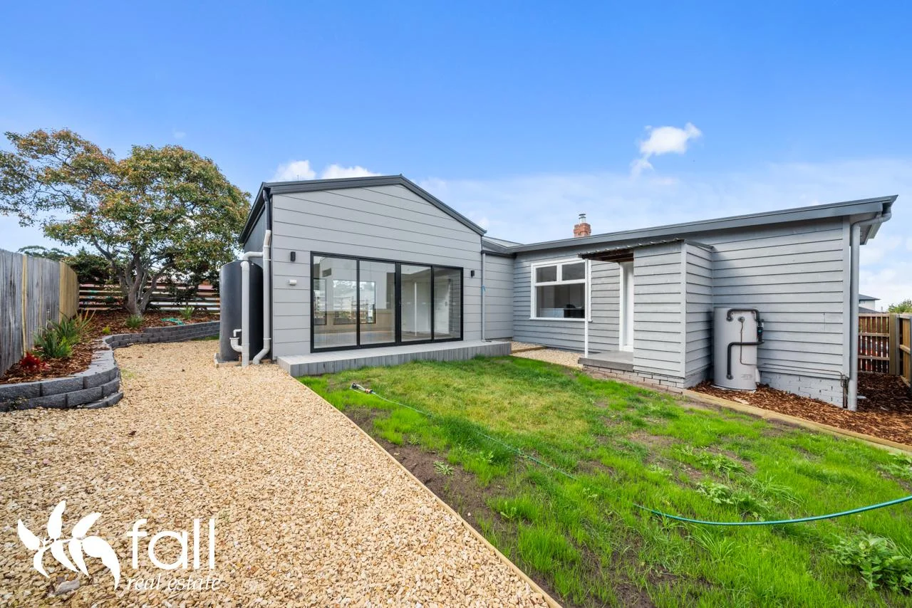 Additional image 2 of 1/2 Home Avenue, Blackmans Bay TAS 7052