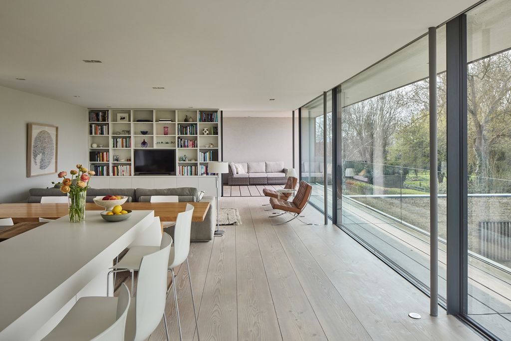 Additional image 2 of 5 bed detached house for saleVitro House, Marlow, Buckinghamshire SL8