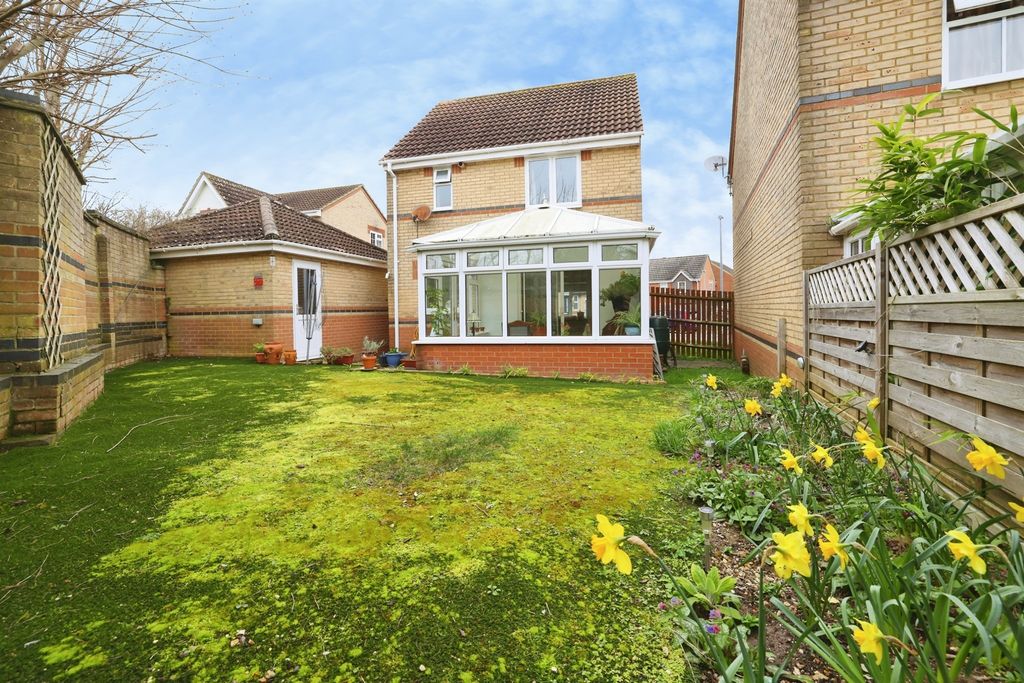 Additional image 2 of 3 bed detached house for saleBeamont Way, Amesbury, Salisbury SP4