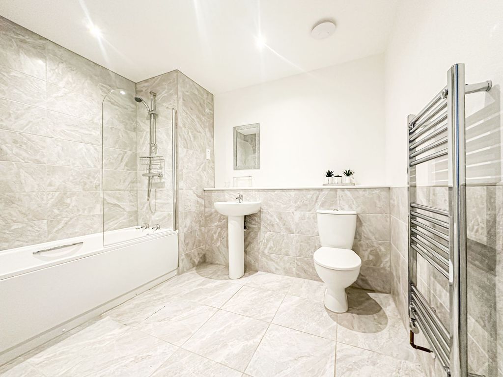 Additional image 11 of 1 bed flat for saleGospel Heights, Radnor Avenue, Heswall CH60