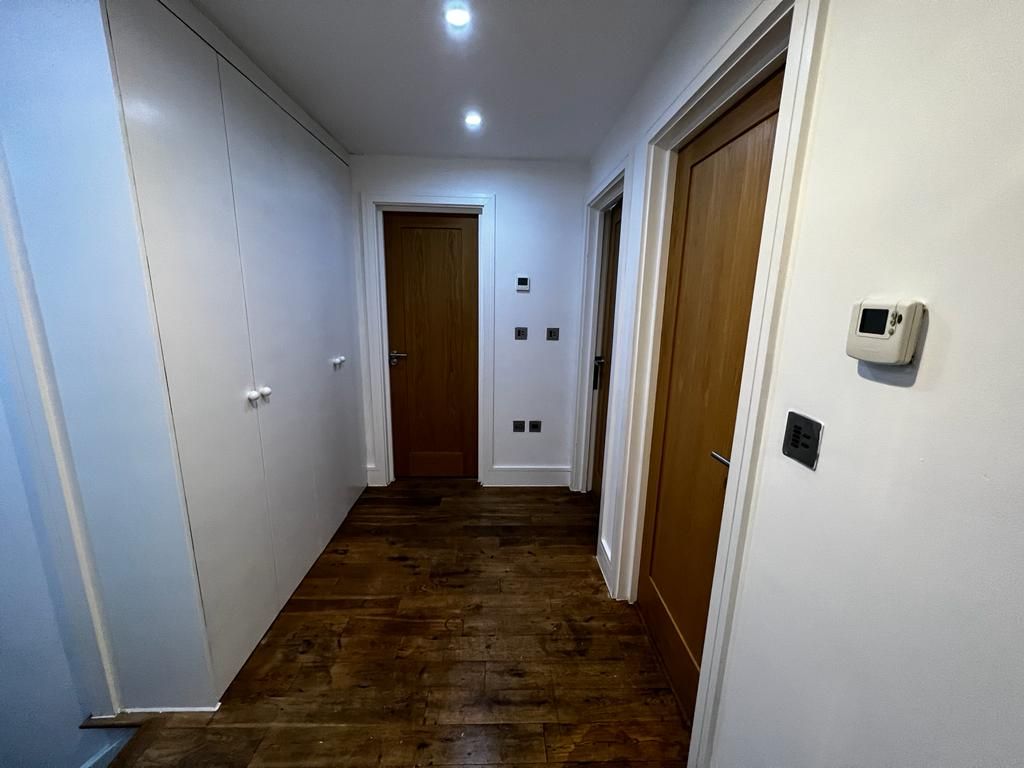 Additional image 3 of 2 bed flat for saleBaston Road, Hayes BR2