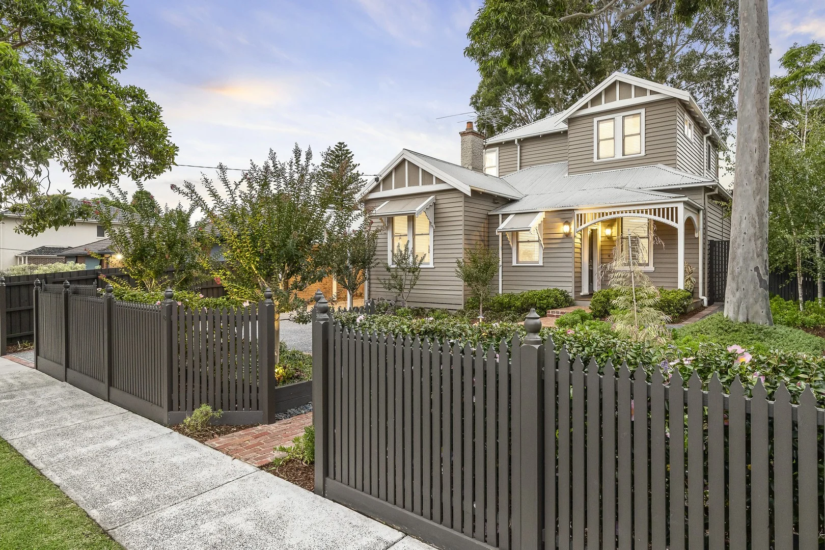 18 Thornton Avenue, Surrey Hills VIC 3127