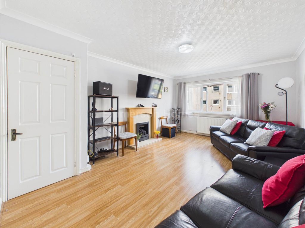 Additional image 3 of 3 bed flat for saleFerguson Street, Johnstone PA5