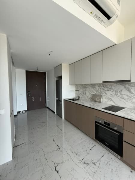 18 Pasir Ris Drive 8 photo 4