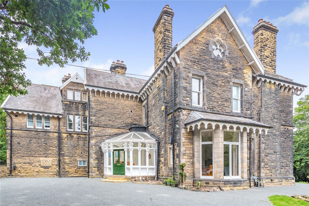 Additional image 10 of 3 bed flat for saleApartment E, The Hollies, Weetwood Lane, Leeds LS16